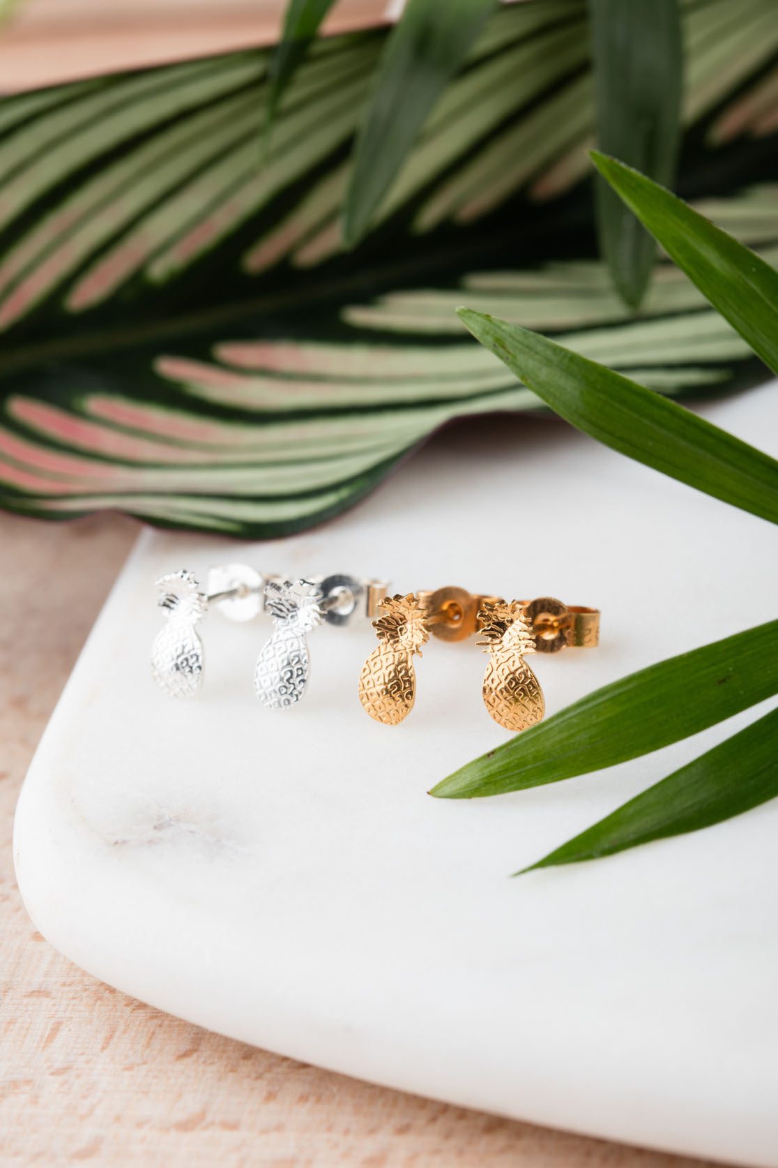 Pineapple stud earrings