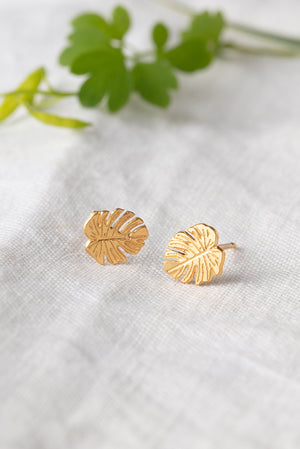 Monstera leaf stud earrings