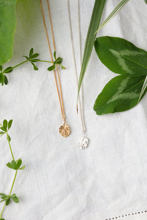 Monstera leaf necklace