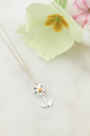 Daisy Necklace with Leaves and Stalk in Silver with Gold Plated Detail